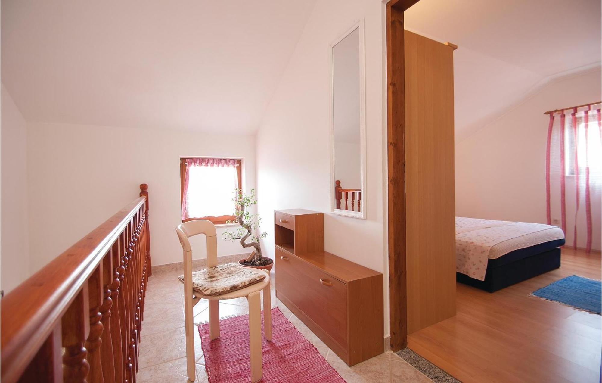 Lovely Apartment In Rovinj With Kitchen Kültér fotó